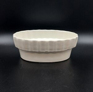 Vintage Hull Pottery Imperial Line Oval Fluted Flower Dish Planter OffWhite I-21